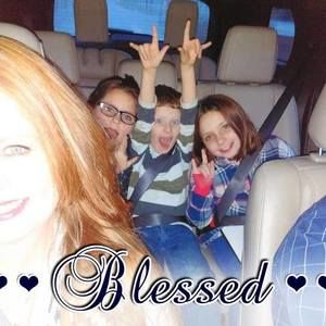 Meet your Posher, Tanya